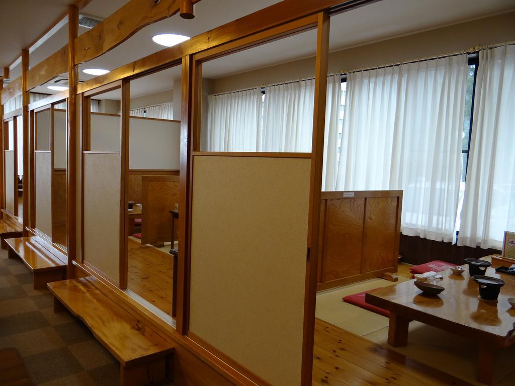 南鱼沼市 Ishiuchi Yungparunas酒店 外观 照片